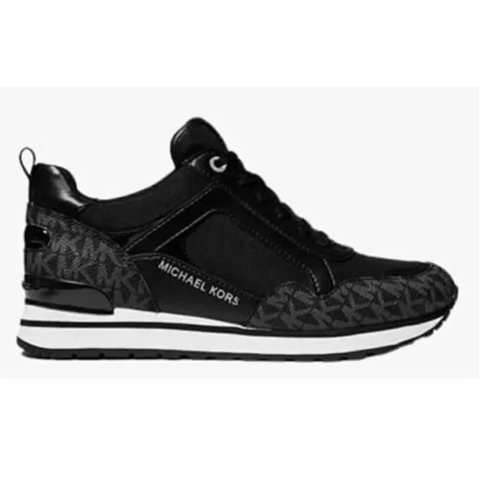 Michael Kors Shoes Designed Signature Print Canvas‎ Trainer Sneaker Size 7